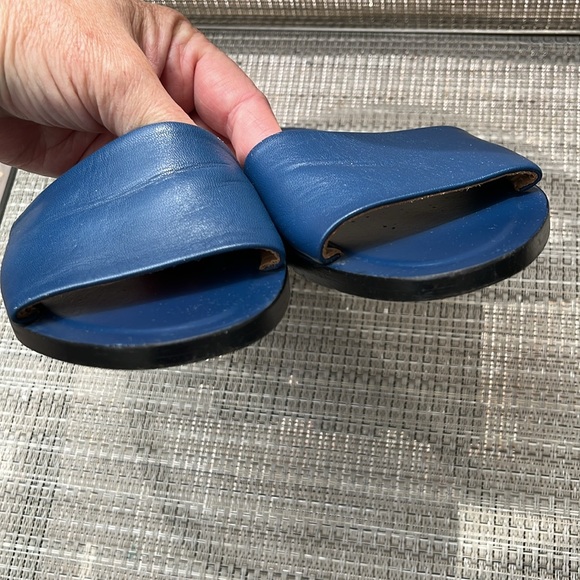 EVERLANE LADIES BLUE SLIDES SANDALS-8.5 - Picture 7 of 9